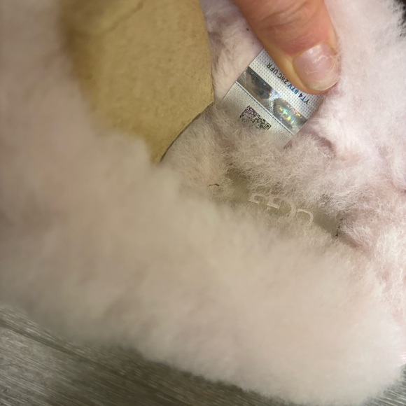 UGG | Cluggette Sheepskin Suede Slippers Pink Rosetta LIMITED STOCK Valentines - Picture 7 of 8